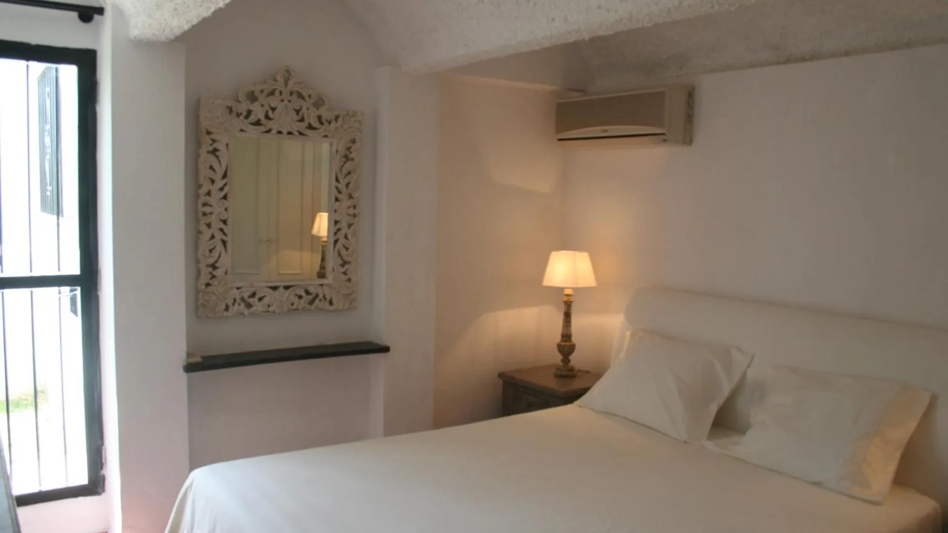 Σπίτι διακοπών Beachfront Townhouse With Spectacular Seaview Εστεπόνα